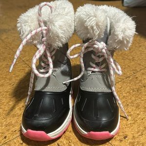 Carters Insulated Snow Boots for Toddler Girls - size 10